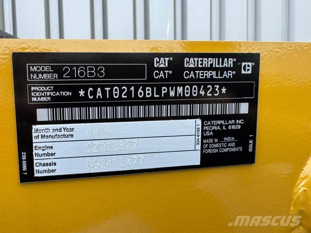 CAT 216B3  휠로우더