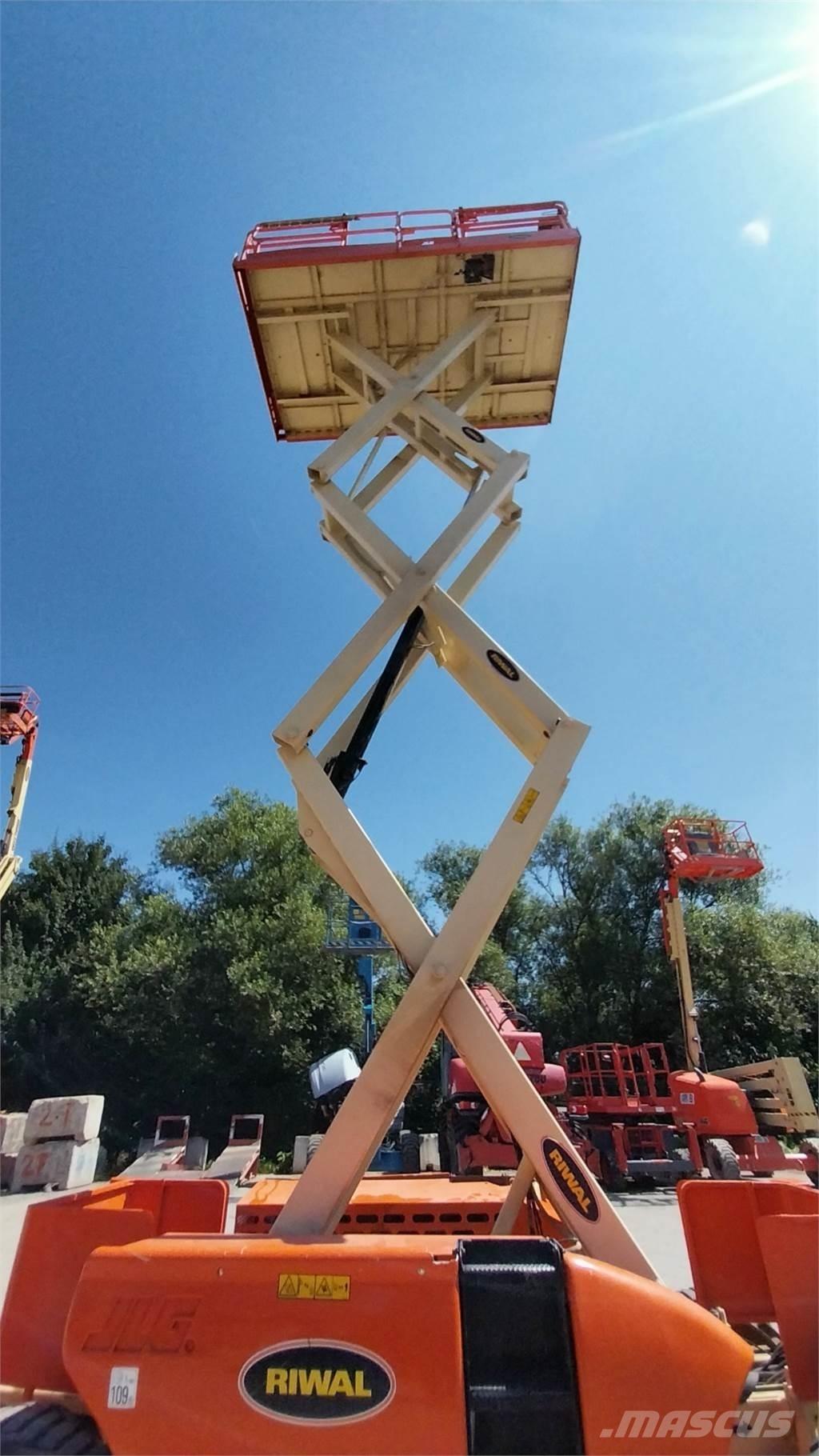 JLG 3394RT 가위형 리프트