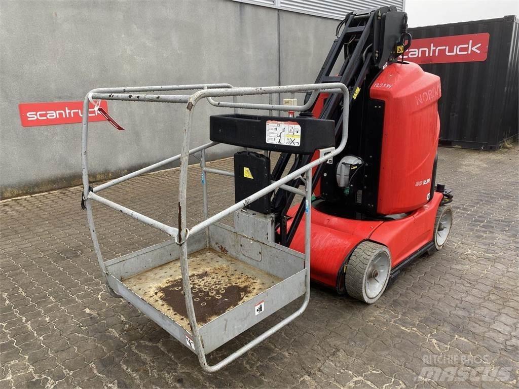 Manitou 80VJR 인원/화물 앨리베이터