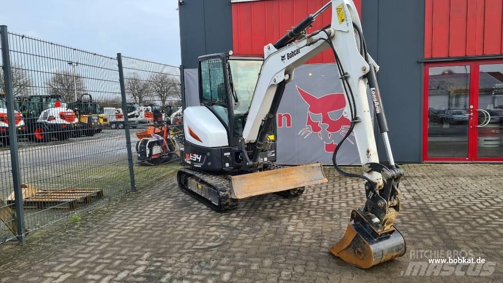 Bobcat E34 소형 굴삭기 7톤 미만