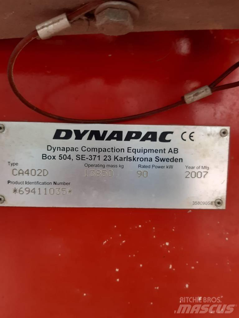 Dynapac CA 402 D 트윈 드럼 롤러