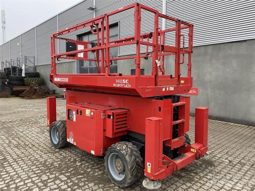 Manitou 140SC 가위형 리프트