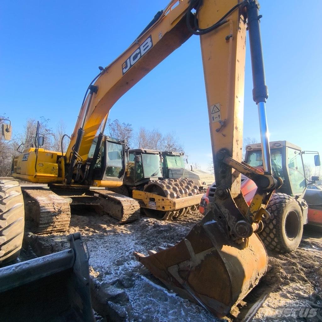 JCB JS300nc 대형 굴삭기 29톤 이상