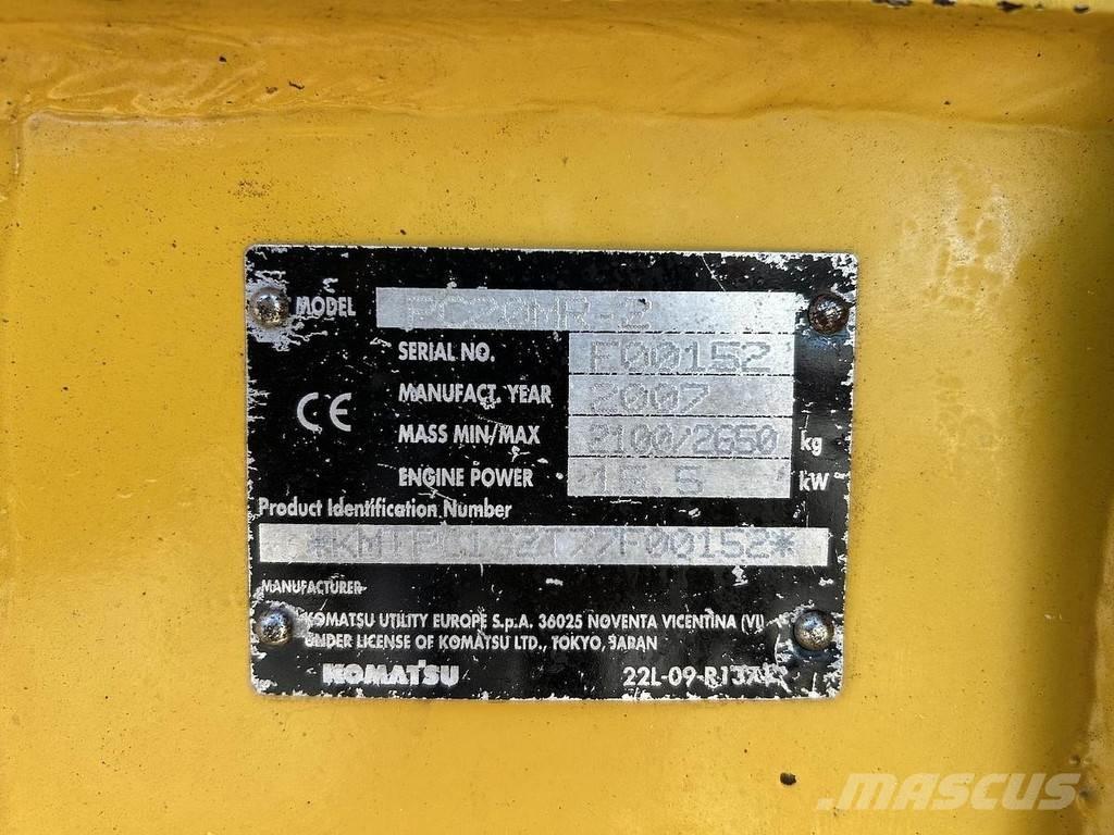 Komatsu PC20MR-2 소형 굴삭기 7톤 미만