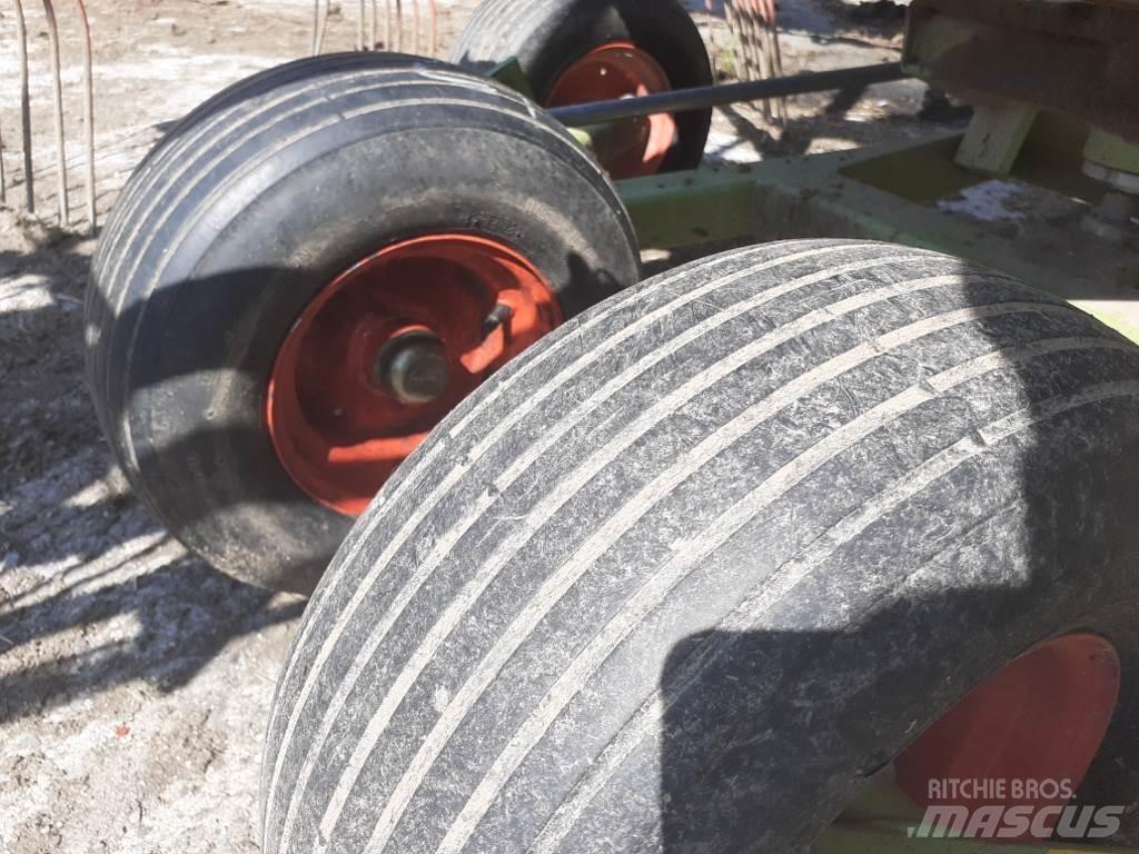 CLAAS Liner 430 S 윈드로어