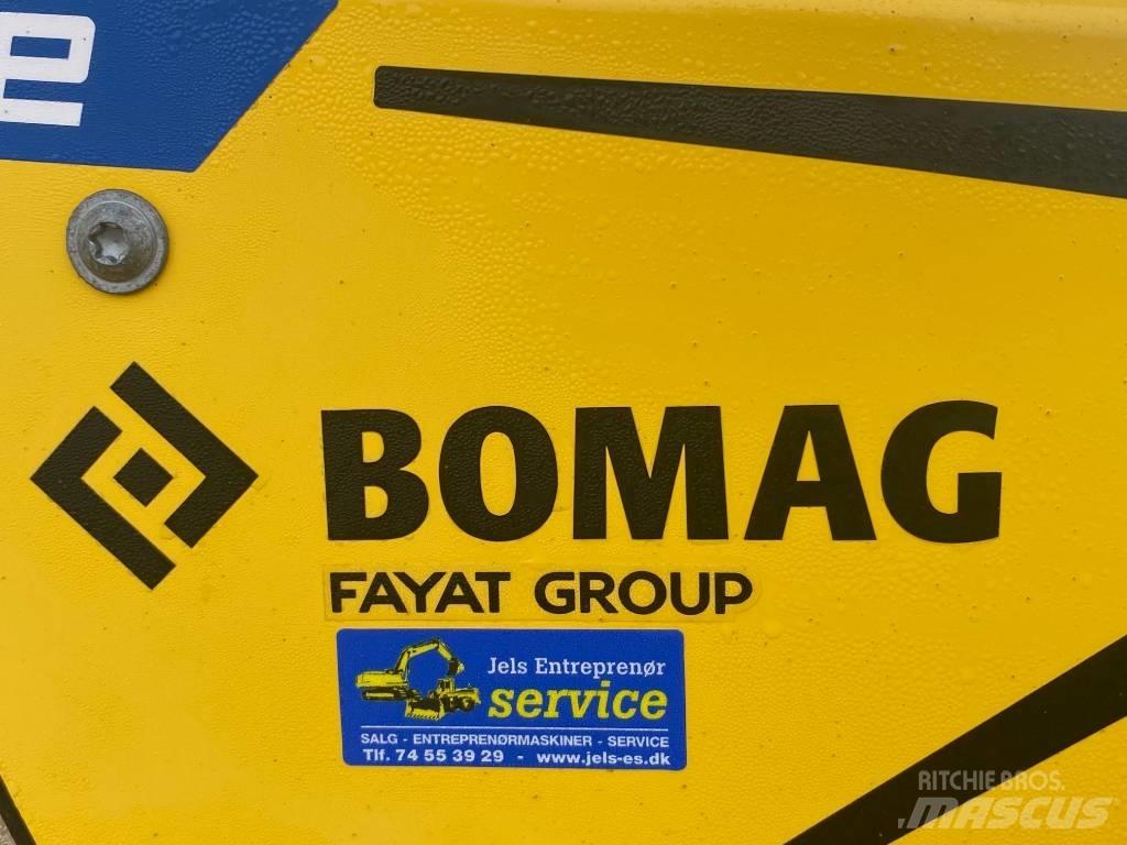 Bomag BT60E 탬퍼