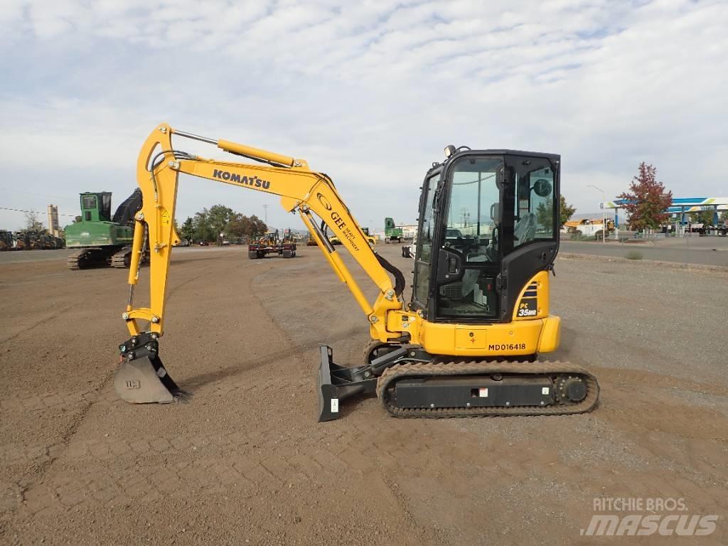 Komatsu PC35MR-5 소형 굴삭기 7톤 미만