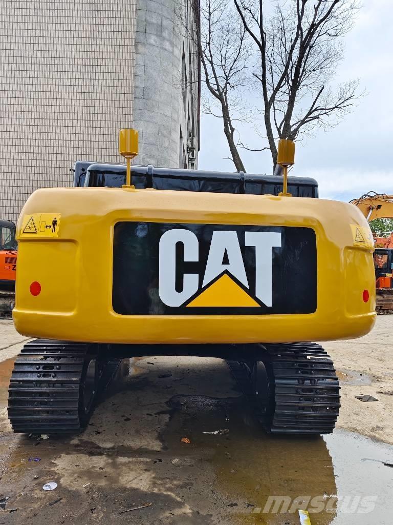 CAT 330D2L 대형 굴삭기 29톤 이상