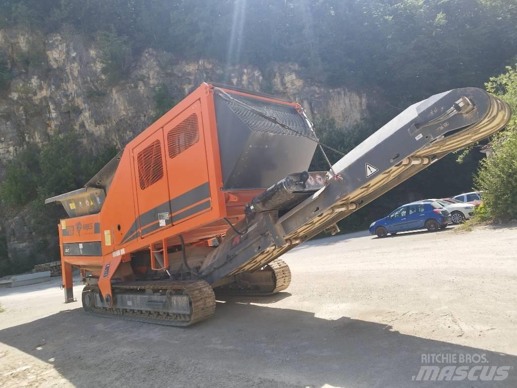 Arjes Titan 900 폐기물 분쇄기