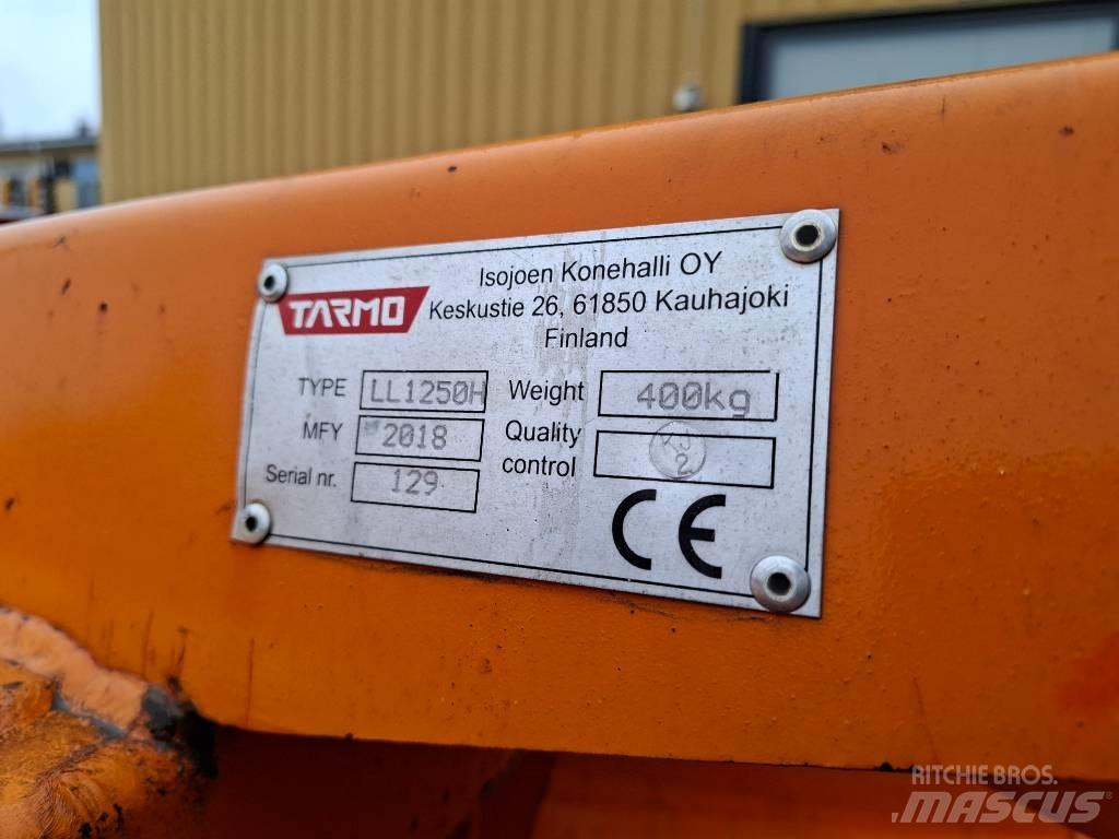 Tarmo LL 1250H 제설기