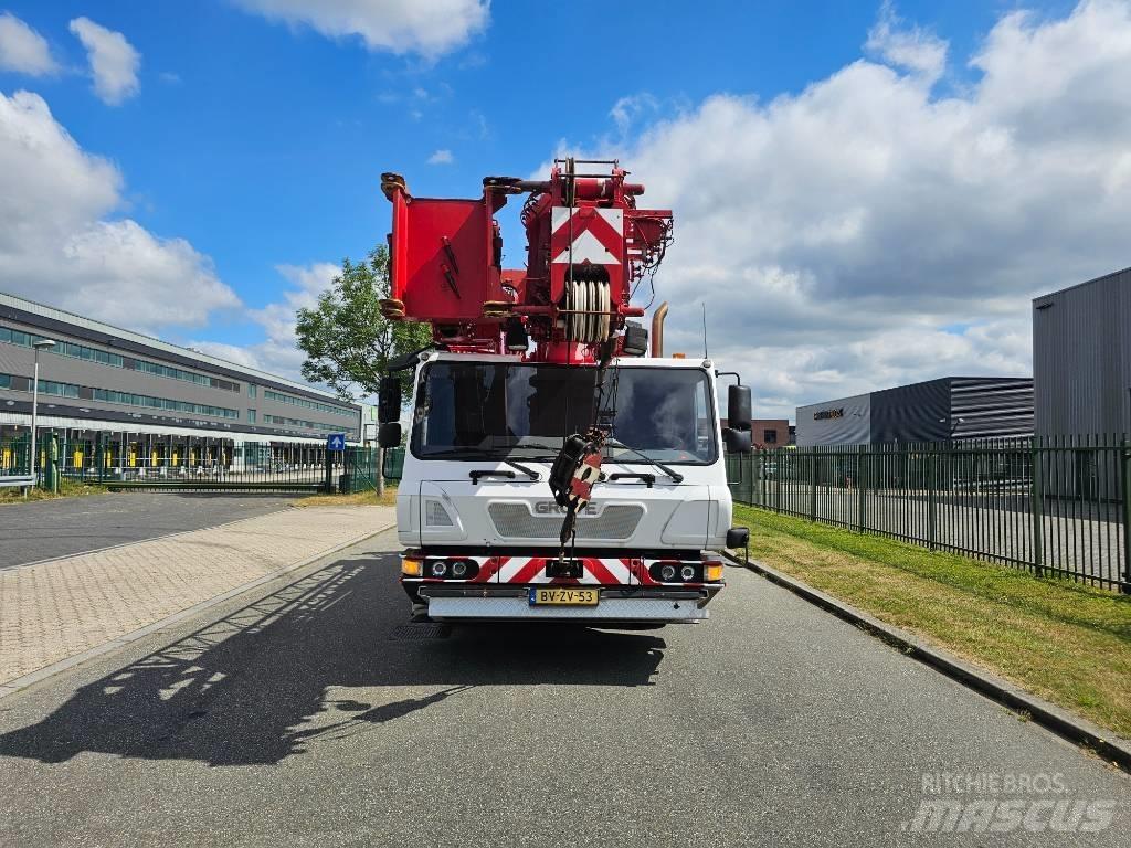 Grove GMK 2035 E A/T 크레인