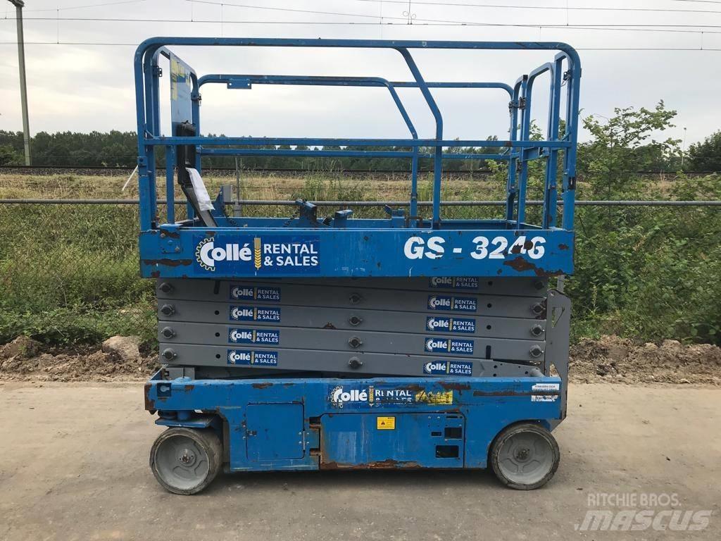 Genie GS 3246 가위형 리프트
