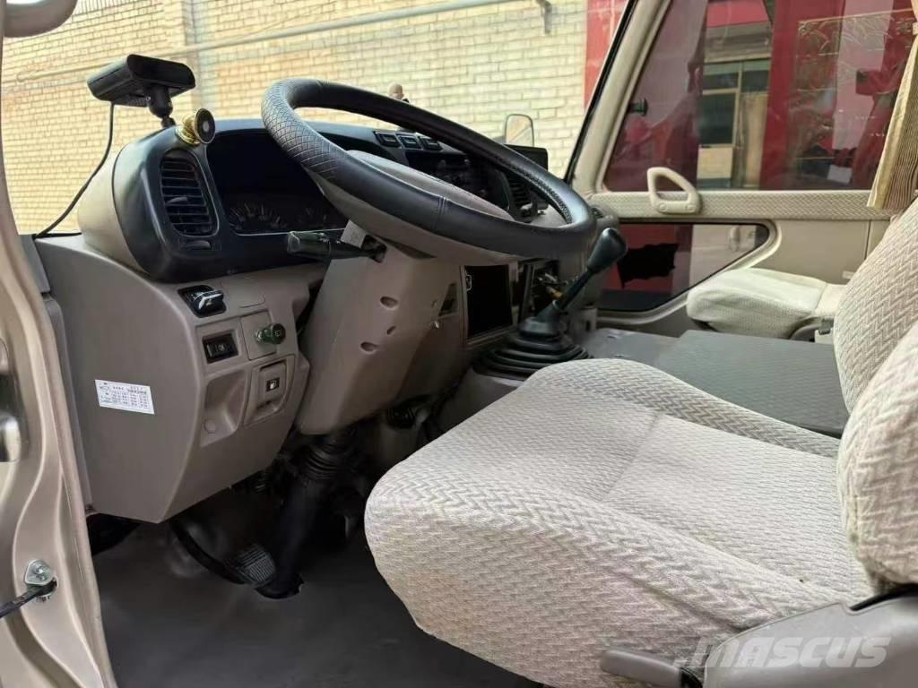 Toyota Coaster Bus 미니 버스