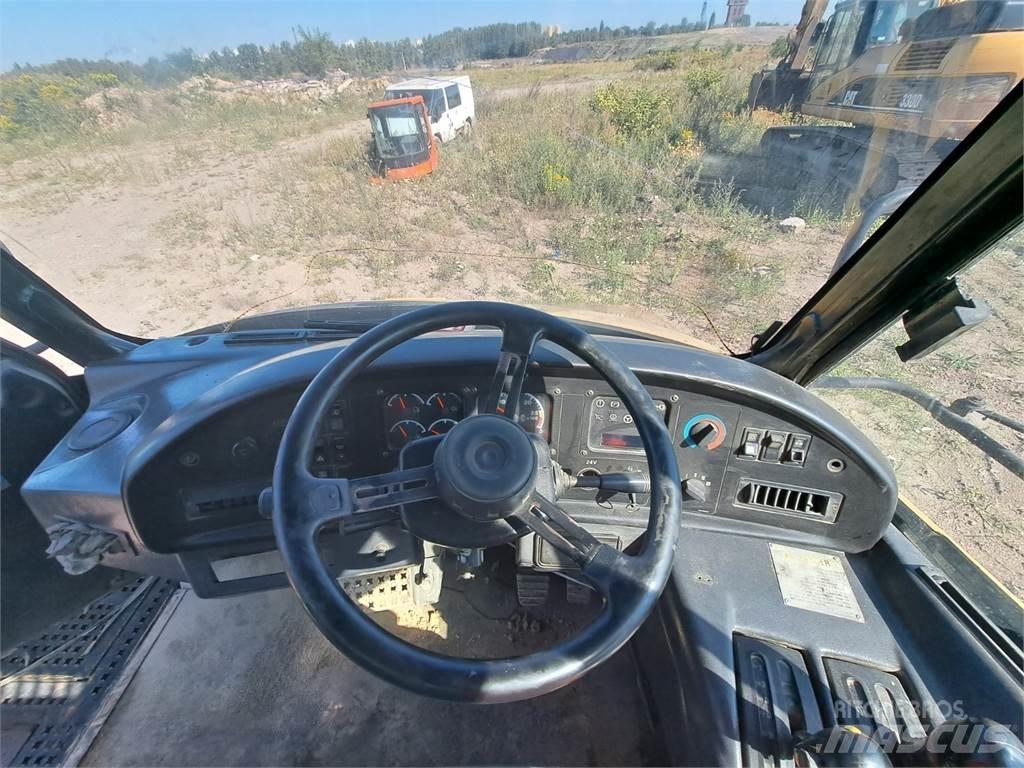 CAT 730 새시 운전실 트럭