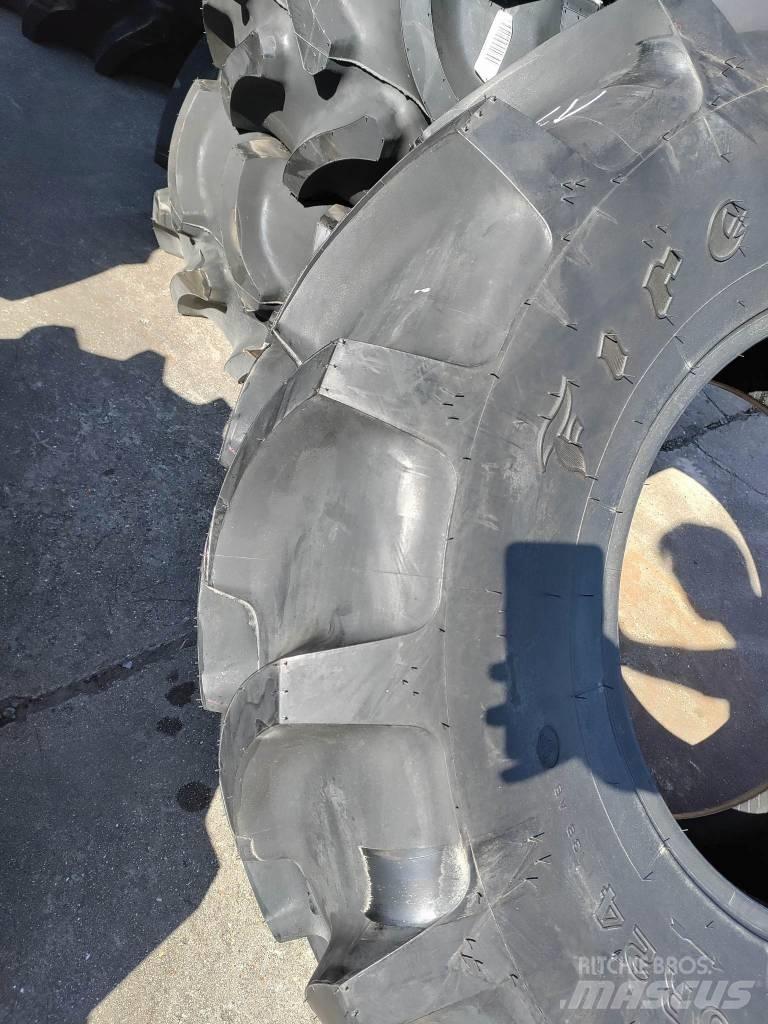 Firestone 480/70R24 타이어, 휠 및 림