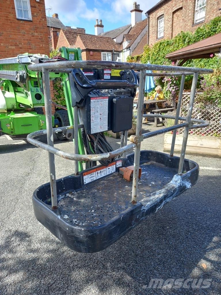 Niftylift HR 21 D 관절형 전동이동 리프트