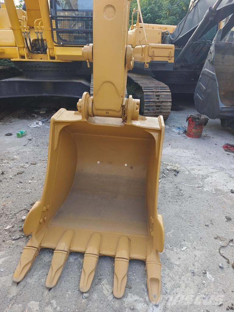 CAT 312 D 대형 굴삭기 29톤 이상