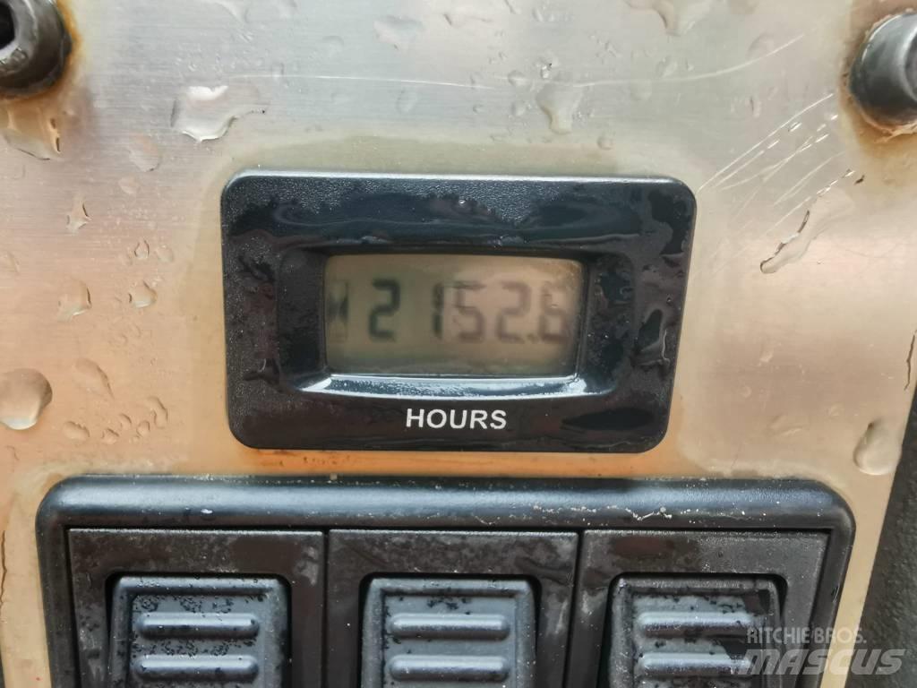 Ausa D 1000 AP 건설현장 덤프트럭