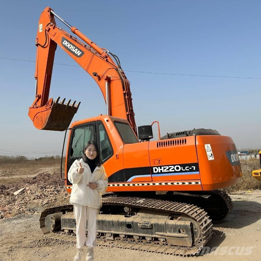 Doosan DH220LC-7 대형 굴삭기 29톤 이상