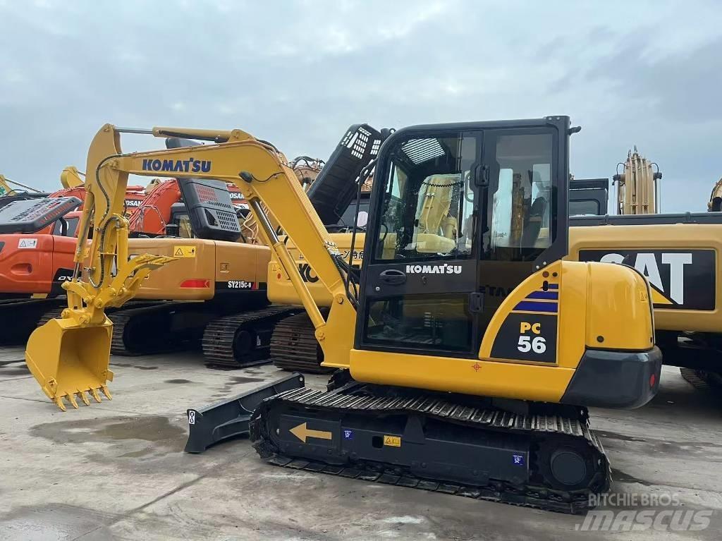 Komatsu PC 56 대형 굴삭기 29톤 이상