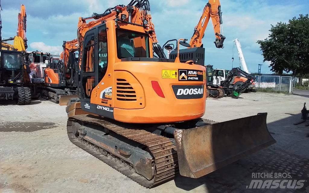 Doosan DX140LCR-5 대형 굴삭기 29톤 이상