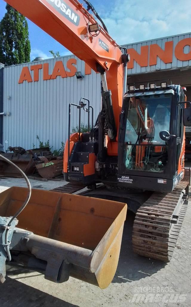 Doosan DX140LCR-5 대형 굴삭기 29톤 이상