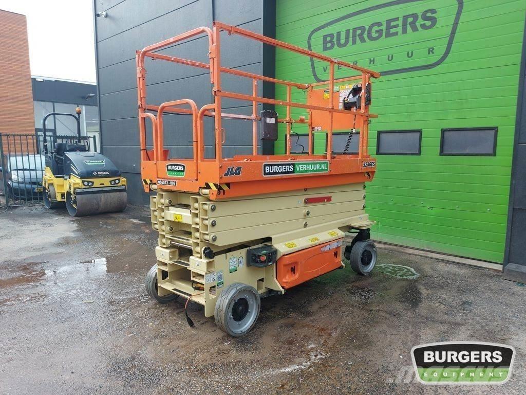 JLG 3246ES 가위형 리프트