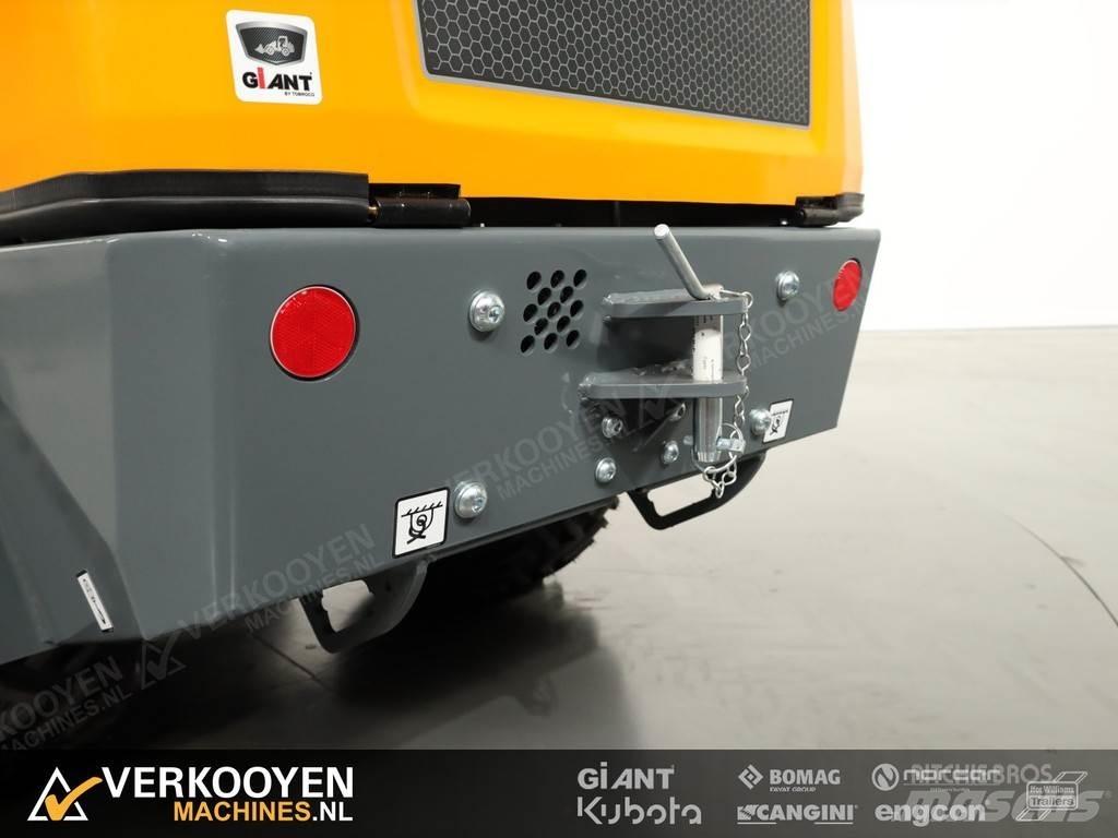 GiANT G2200E  휠로우더