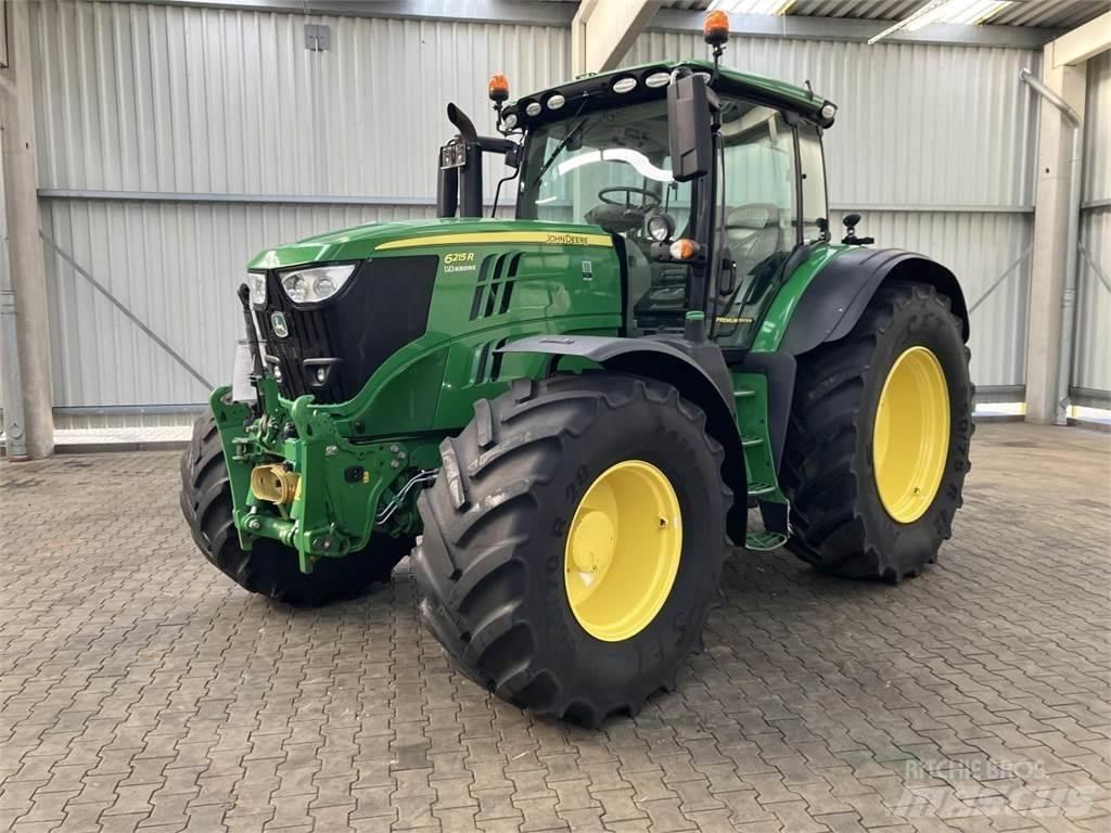John Deere 6215R 트랙터