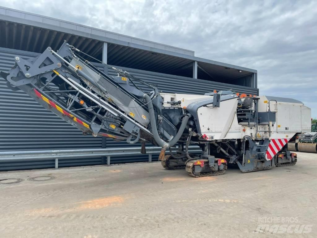Wirtgen W210 아스팔트 콜드 밀링 기계