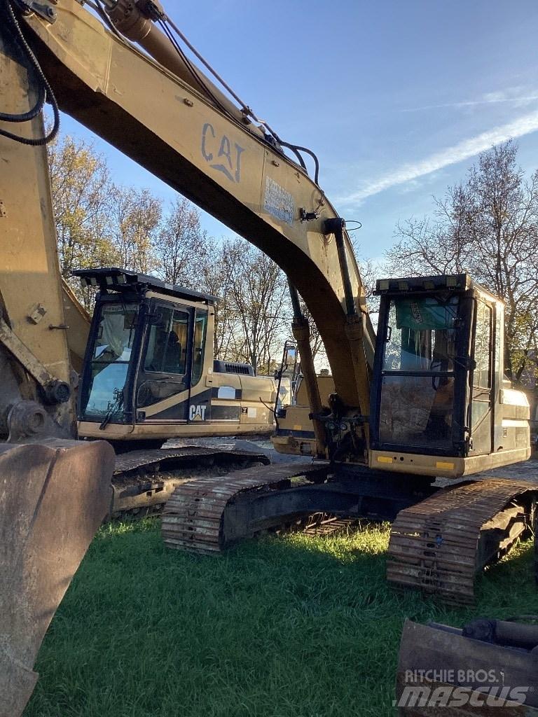 CAT 320 L 대형 굴삭기 29톤 이상