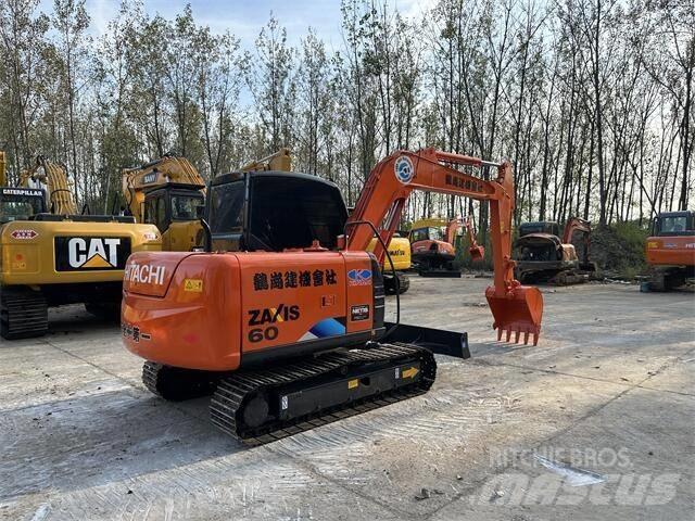 Hitachi ZX60 대형 굴삭기 29톤 이상