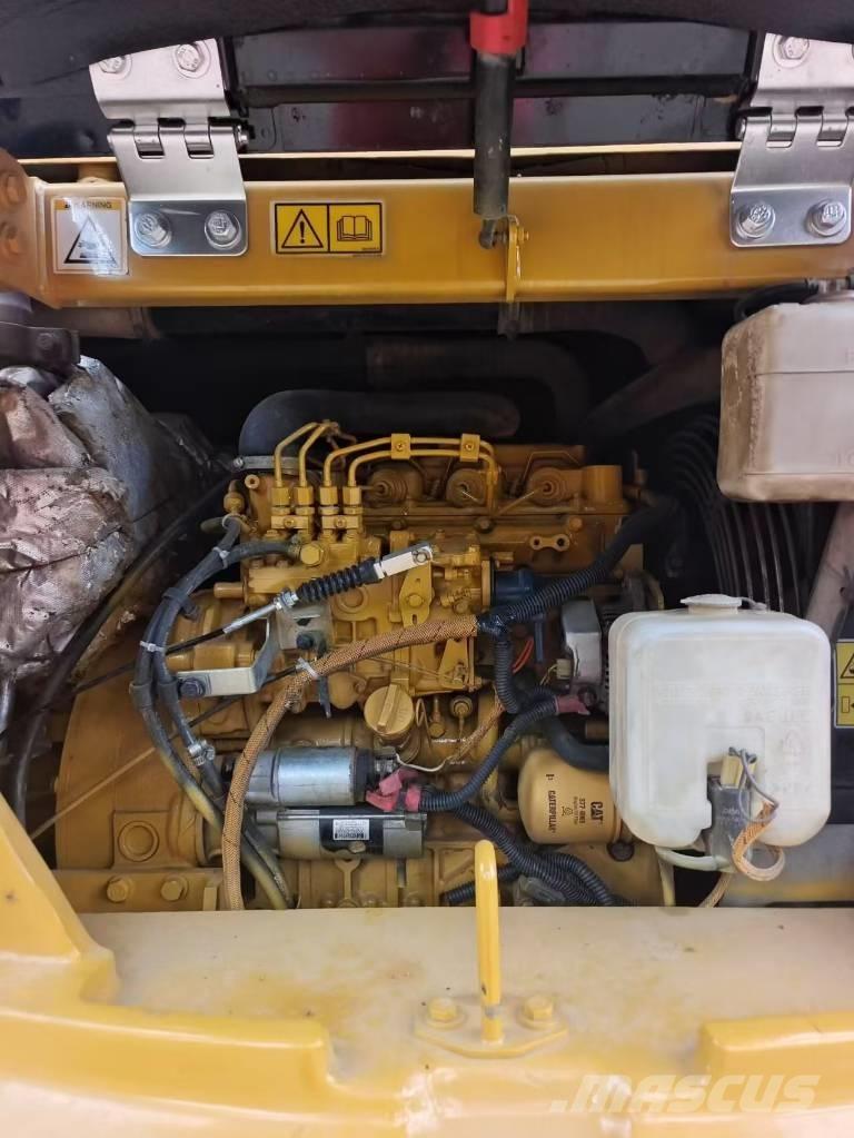 CAT 308 E2 중형굴삭기 7톤-28톤