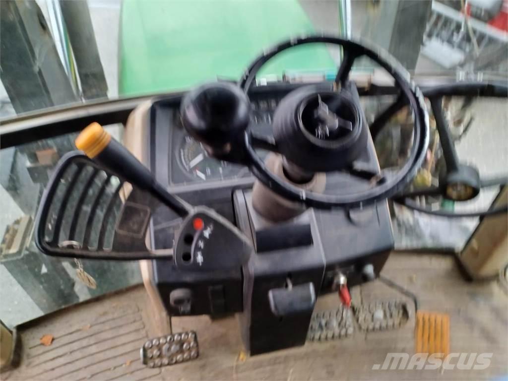John Deere 6110SE 트랙터