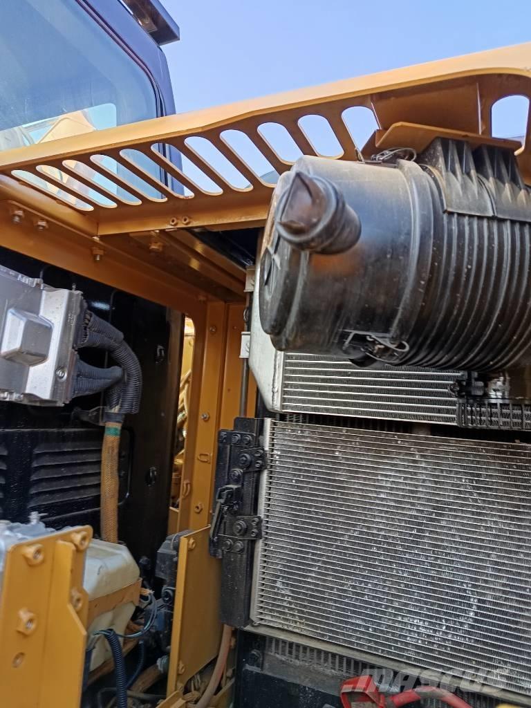 CAT 312 D2GC 대형 굴삭기 29톤 이상