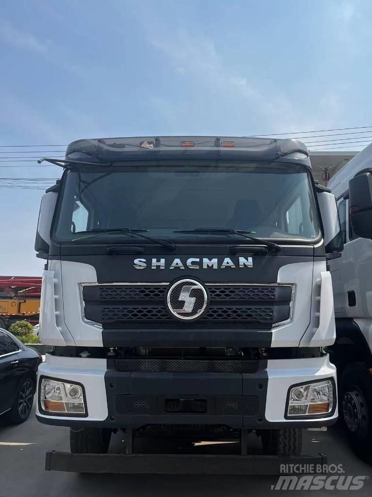 Shacman X3000 덤프 트럭