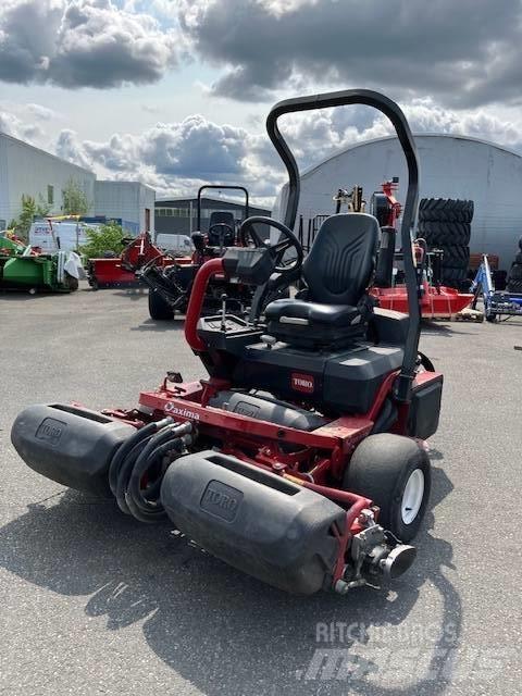 Toro 3250D 잔디깎기