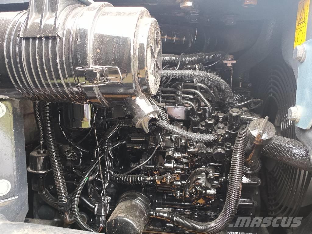 Komatsu PC 40 대형 굴삭기 29톤 이상