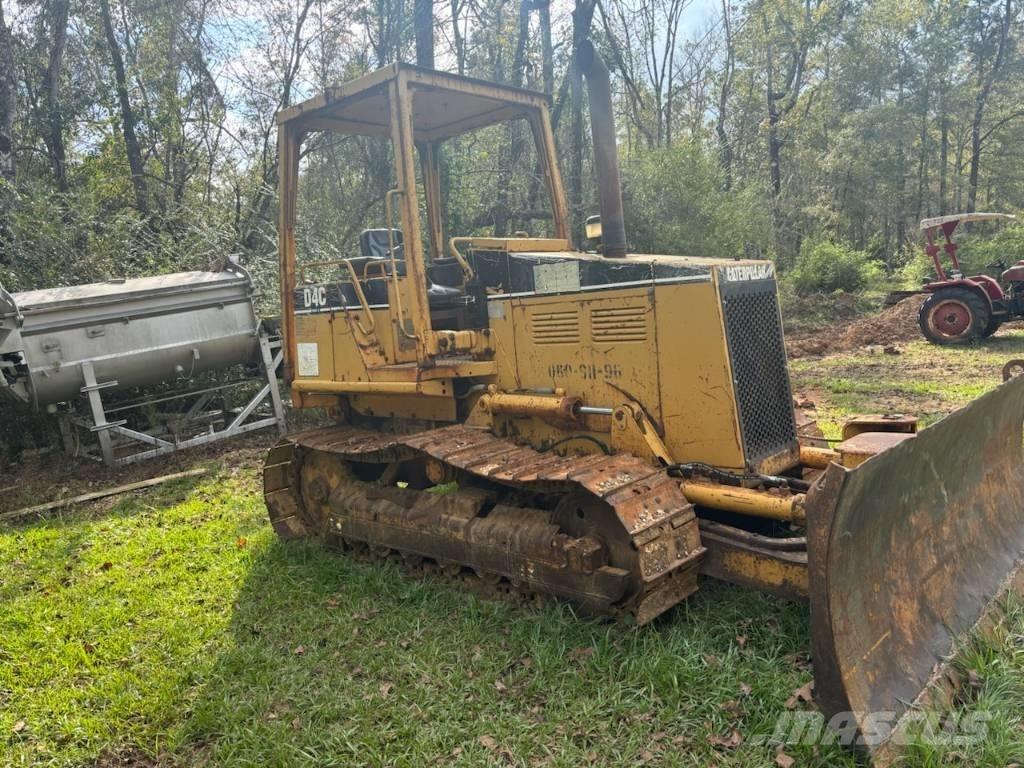 CAT D 4 C 크롤러 도저