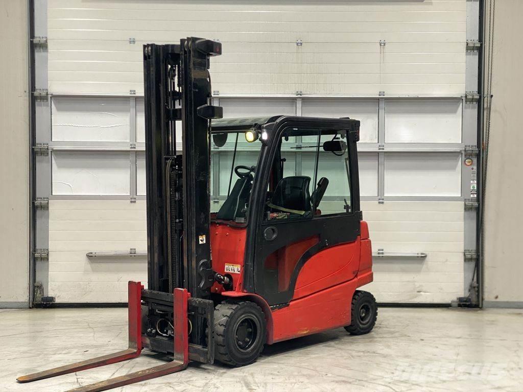 Hyster J3.0XN 전동 지게차