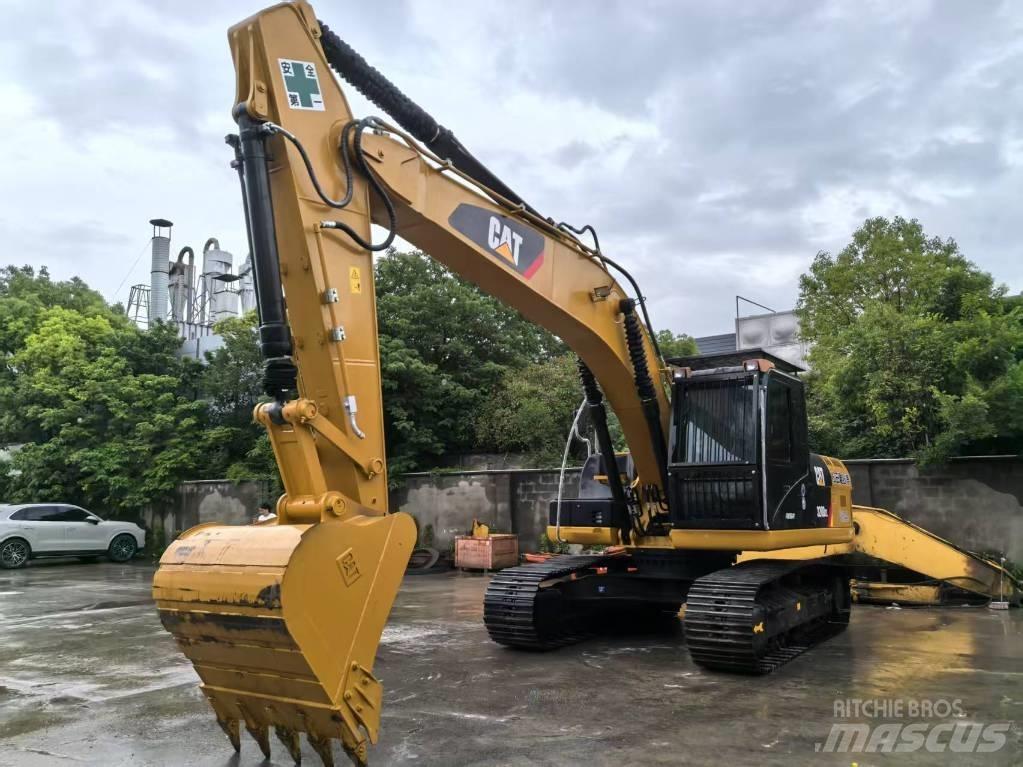 CAT 320D2 중형굴삭기 7톤-28톤