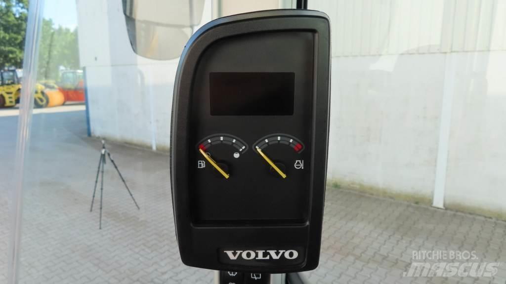 Volvo SD 75 B 싱글 드럼 롤러