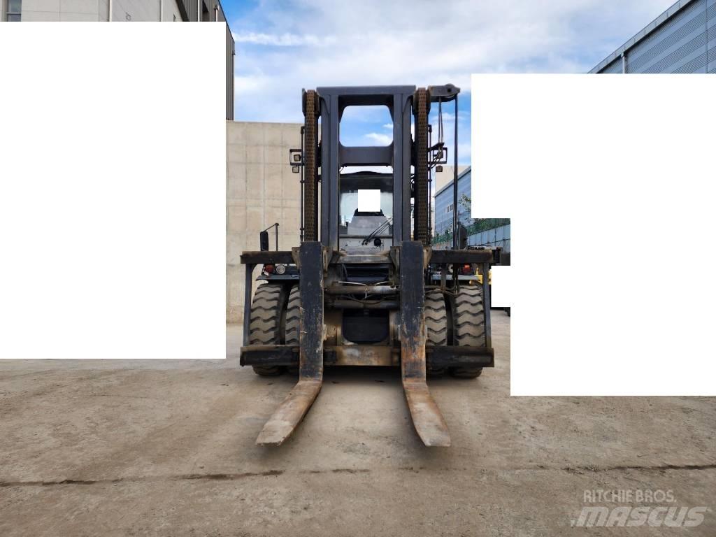 Kalmar DCE 330-12 디젤 지게차