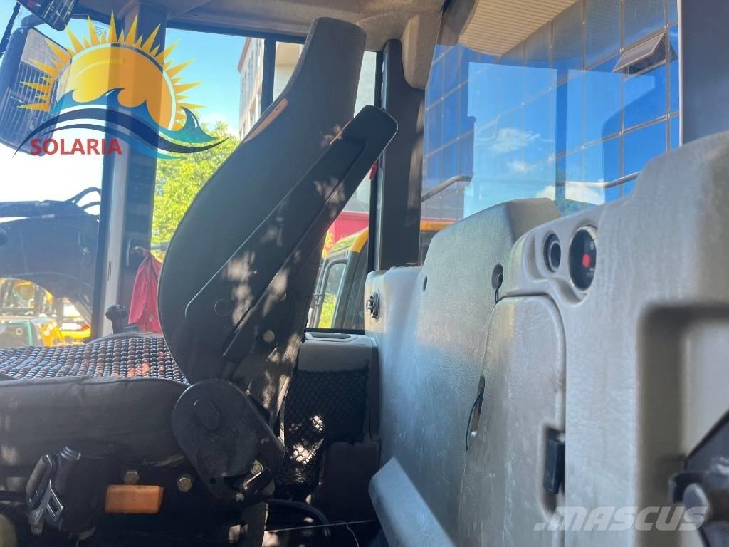 Volvo L 120 F  휠로우더