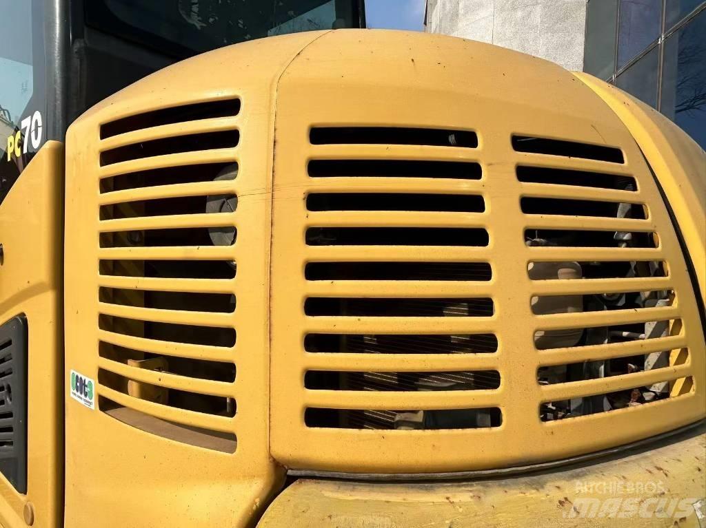 Komatsu PC70 대형 굴삭기 29톤 이상