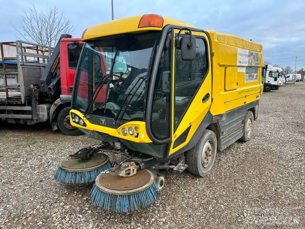 Johnston CN400 도로 청소차