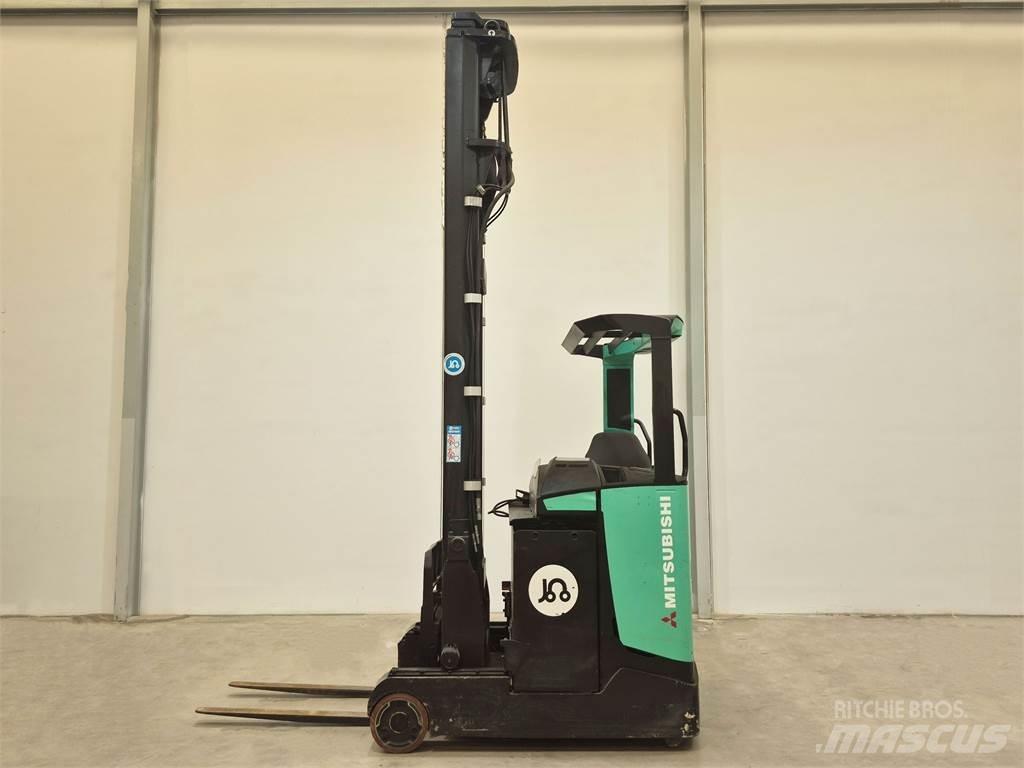 Mitsubishi RB16NH 리치 트럭