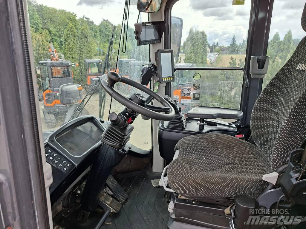 Doosan DL 420-5  휠로우더
