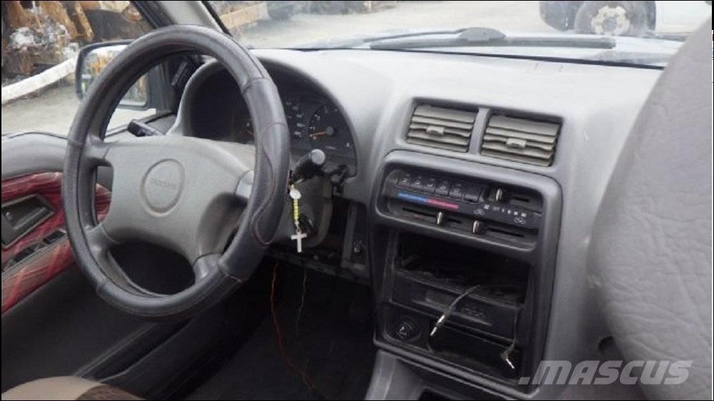 Suzuki Vitara 1 자동차