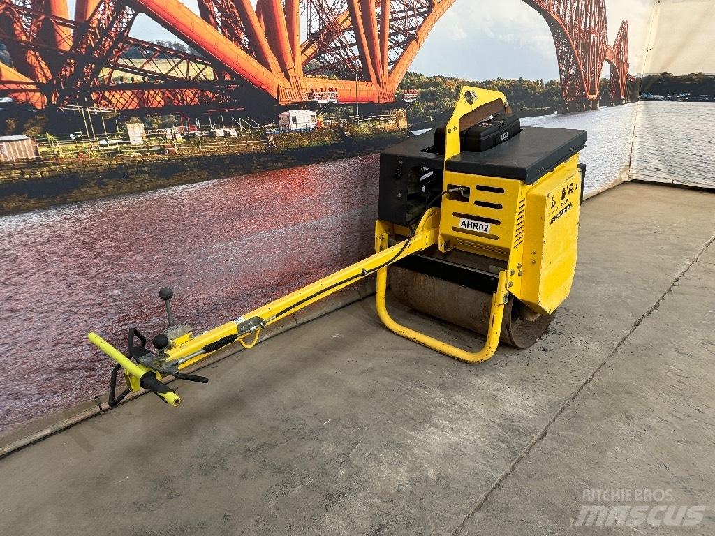 Bomag BW 71 E-2 싱글 드럼 롤러